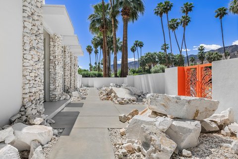 1190 S Calle De Maria, Palm Springs, CA 92264 photo 3