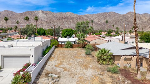 52065 Avenida Navarro, La Quinta, CA 92253 photo 4