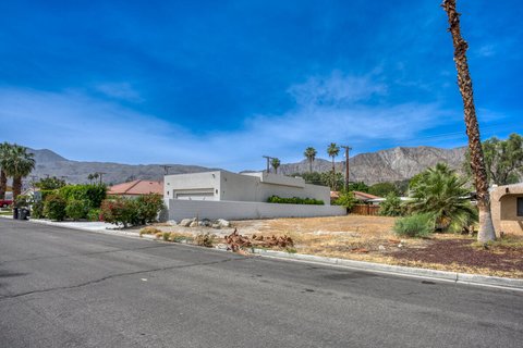 52065 Avenida Navarro, La Quinta, CA 92253 photo 8