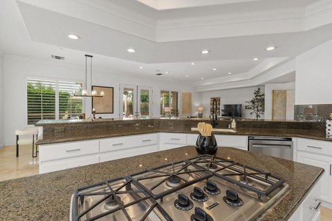 37 Stonecrest Circle, Rancho Mirage, CA 92270 photo 17