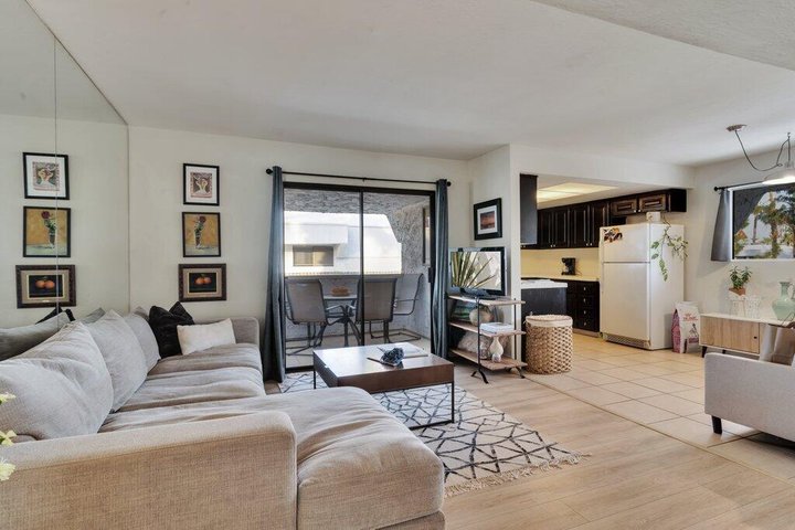 5301 E Waverly Drive, 140, Palm Springs, CA 92264