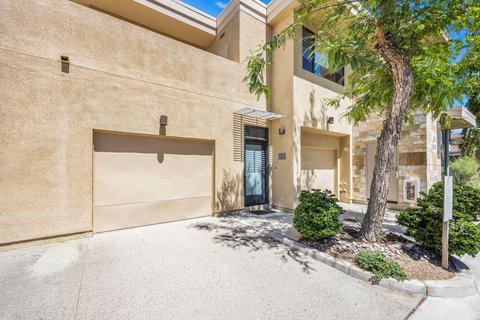 820 E Palm Canyon Drive, 206, Palm Springs, CA 92264 photo 3