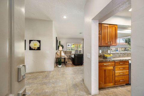 618 Vista Lago Circle N, Palm Desert, CA 92211 photo 5
