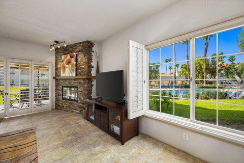 618 Vista Lago Circle N, Palm Desert, CA 92211 photo 7