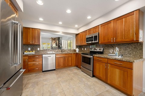 618 Vista Lago Circle N, Palm Desert, CA 92211 photo 10