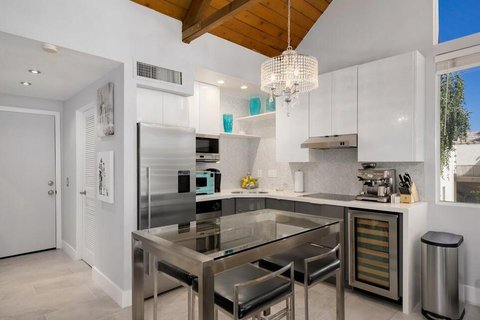 46750 Mountain Cove Drive, 24, Indian Wells, CA 92210 photo 4