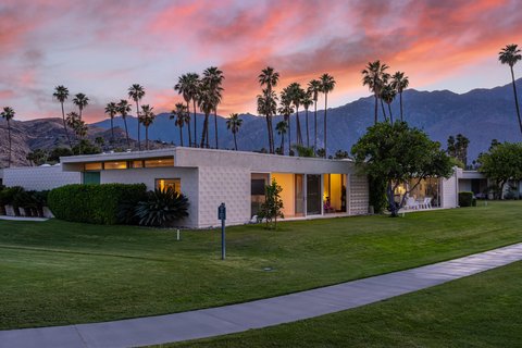 14 Lakeview Circle, Palm Springs, CA 92264 photo 2