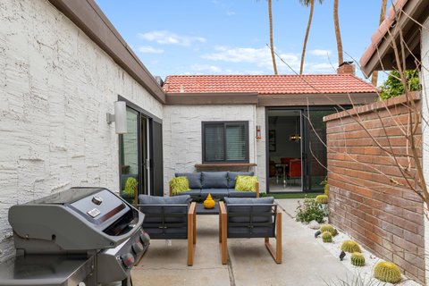 2545 S Gene Autry Trail, E, Palm Springs, CA 92264 photo 28