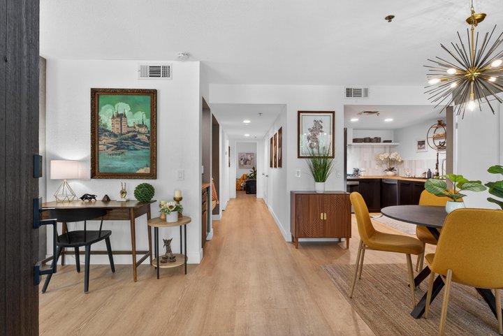 200 E Racquet Club, 63, Palm Springs, CA 92262
