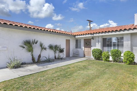 51685 Avenida Herrera, La Quinta, CA 92253 photo 2