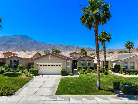 61285 Living Stone Drive, La Quinta, CA 92253 photo 2