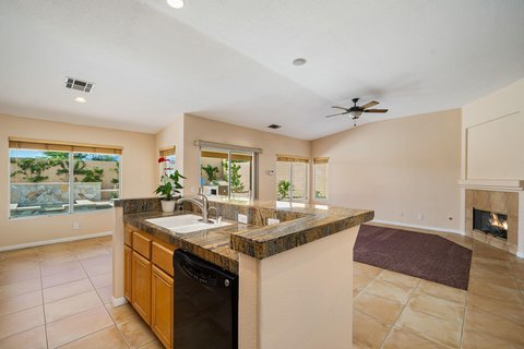 79769 Dandelion Drive, La Quinta, CA 92253 photo 9