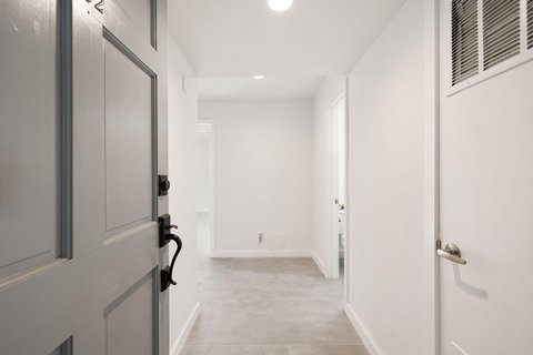 280 South Avenida Caballeros, 102, Palm Springs, CA 92262 photo 5