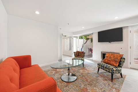 280 South Avenida Caballeros, 102, Palm Springs, CA 92262 photo 10