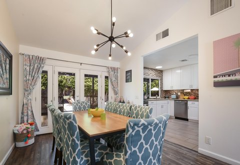 1962 E Baristo Road, Palm Springs, CA 92262 photo 14