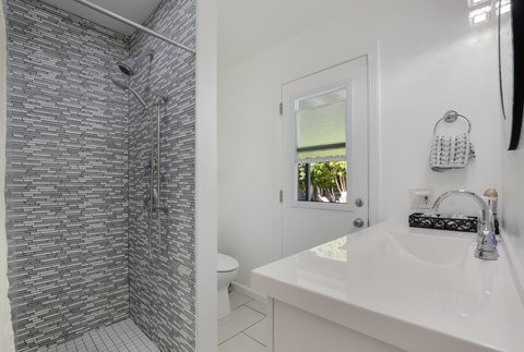 1962 E Baristo Road, Palm Springs, CA 92262 photo 18