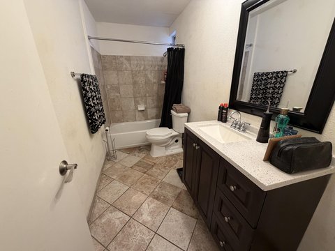 400 N Sunrise Way, 104, Palm Springs, CA 92262 photo 5