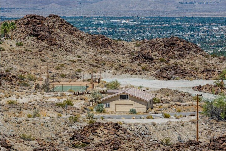 48900 Paisano Road, Palm Desert, CA 92260