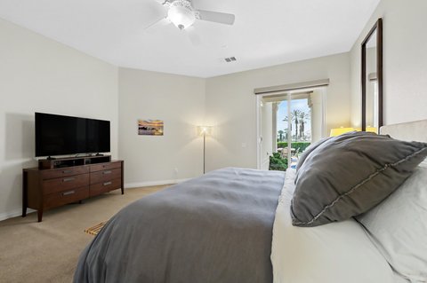 54048 Riviera, La Quinta, CA 92253 photo 19