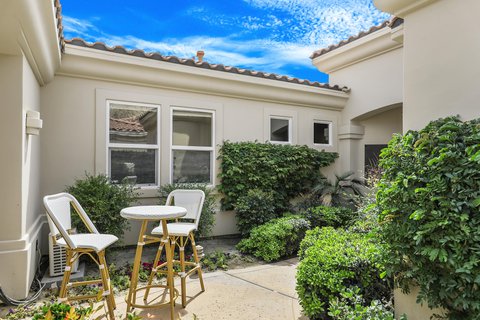 54048 Riviera, La Quinta, CA 92253 photo 4