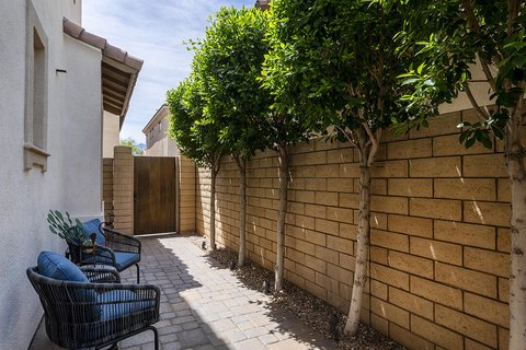 436 Tan Oak Drive, Palm Springs, CA 92262 photo 4