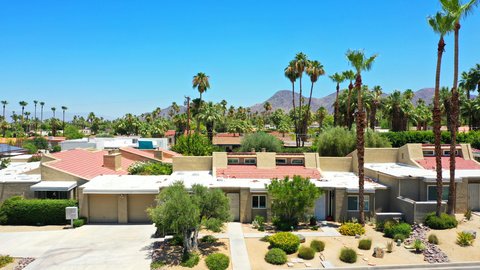 45632 Ocotillo Drive, Palm Desert, CA 92260 photo 2