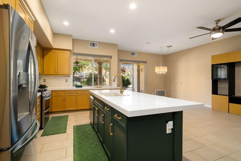 2203 Via Calderia, 2203, Palm Desert, CA 92260 photo 4
