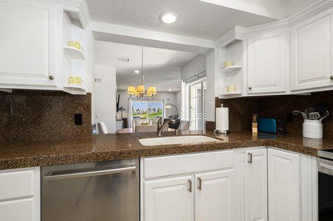 673 Vista Lago Circle N, Palm Desert, CA 92211 photo 12