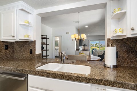 673 Vista Lago Circle N, Palm Desert, CA 92211 photo 13