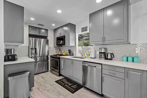 2025 Nicola Road, Palm Springs, CA 92262 photo 6