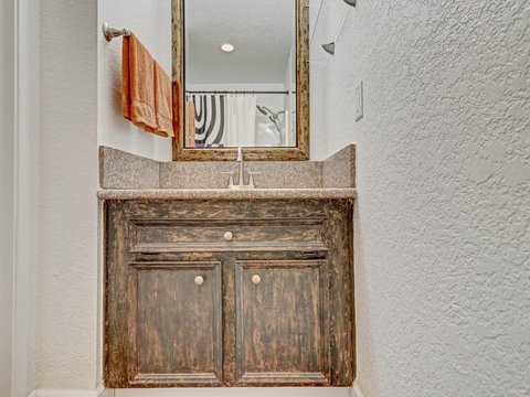 701 Los Felices Circle W, 114, Palm Springs, CA 92262 photo 23