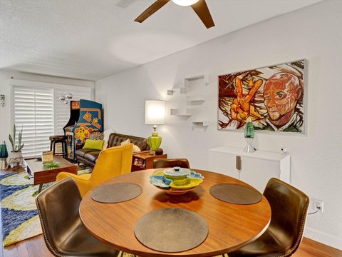 701 Los Felices Circle W, 114, Palm Springs, CA 92262 photo 8