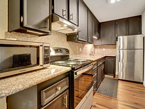 701 Los Felices Circle W, 114, Palm Springs, CA 92262 photo 10
