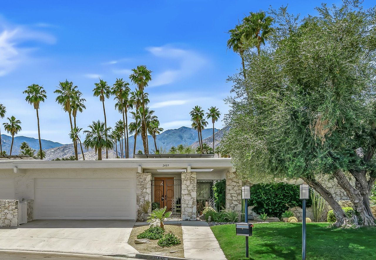 2489 Playa Circle, Palm Springs, CA 92264