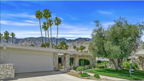 2489 Playa Circle, Palm Springs, CA 92264 photo 2