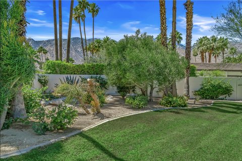 2489 Playa Circle, Palm Springs, CA 92264 photo 22