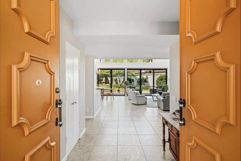 2489 Playa Circle, Palm Springs, CA 92264 photo 6