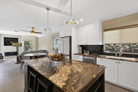 38661 Desert Mirage Drive, Palm Desert, CA 92260 photo 17