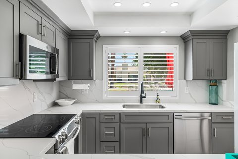 1656 Paseo De La Palma, Palm Springs, CA 92264 photo 12