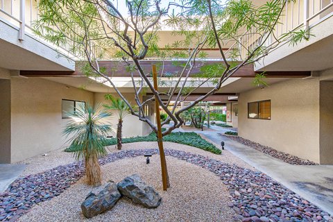 255 S Avenida Caballeros, 111, Palm Springs, CA 92262 photo 30