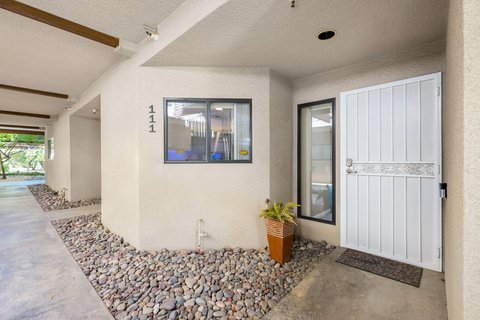 255 S Avenida Caballeros, 111, Palm Springs, CA 92262 photo 3