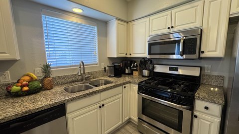 51920 Avenida Carranza, La Quinta, CA 92253 photo 17