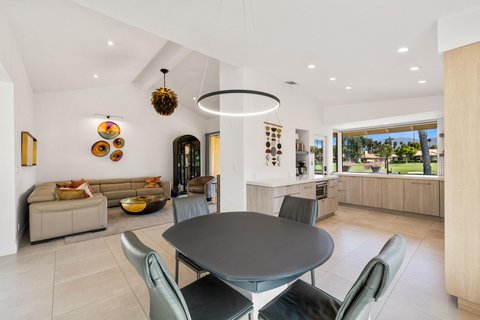 201 Las Lomas, Palm Desert, CA 92260 photo 4