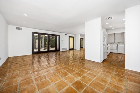 481 N Hermosa Drive, Palm Springs, CA 92262 photo 17