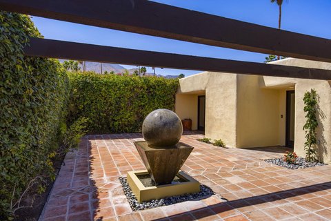 481 N Hermosa Drive, Palm Springs, CA 92262 photo 32