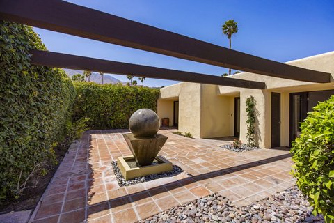 481 N Hermosa Drive, Palm Springs, CA 92262 photo 4