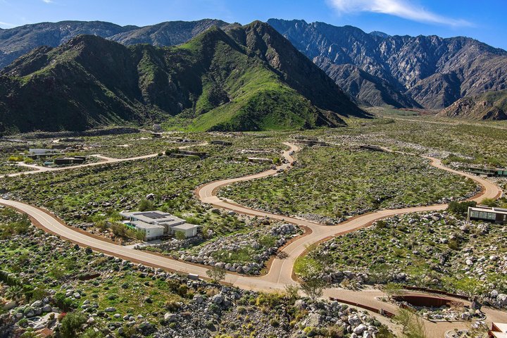 2321 Vista Palizada Drive, Palm Springs, CA 92262