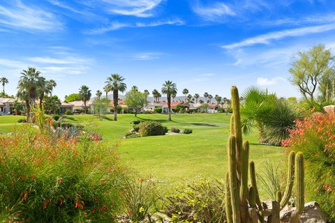 867 Arrowhead Drive, Palm Desert, CA 92211 photo 4