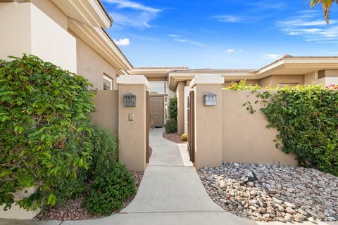 867 Arrowhead Drive, Palm Desert, CA 92211 photo 8