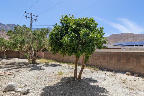 15811 Oreana Way, Palm Springs, CA 92262 photo 35